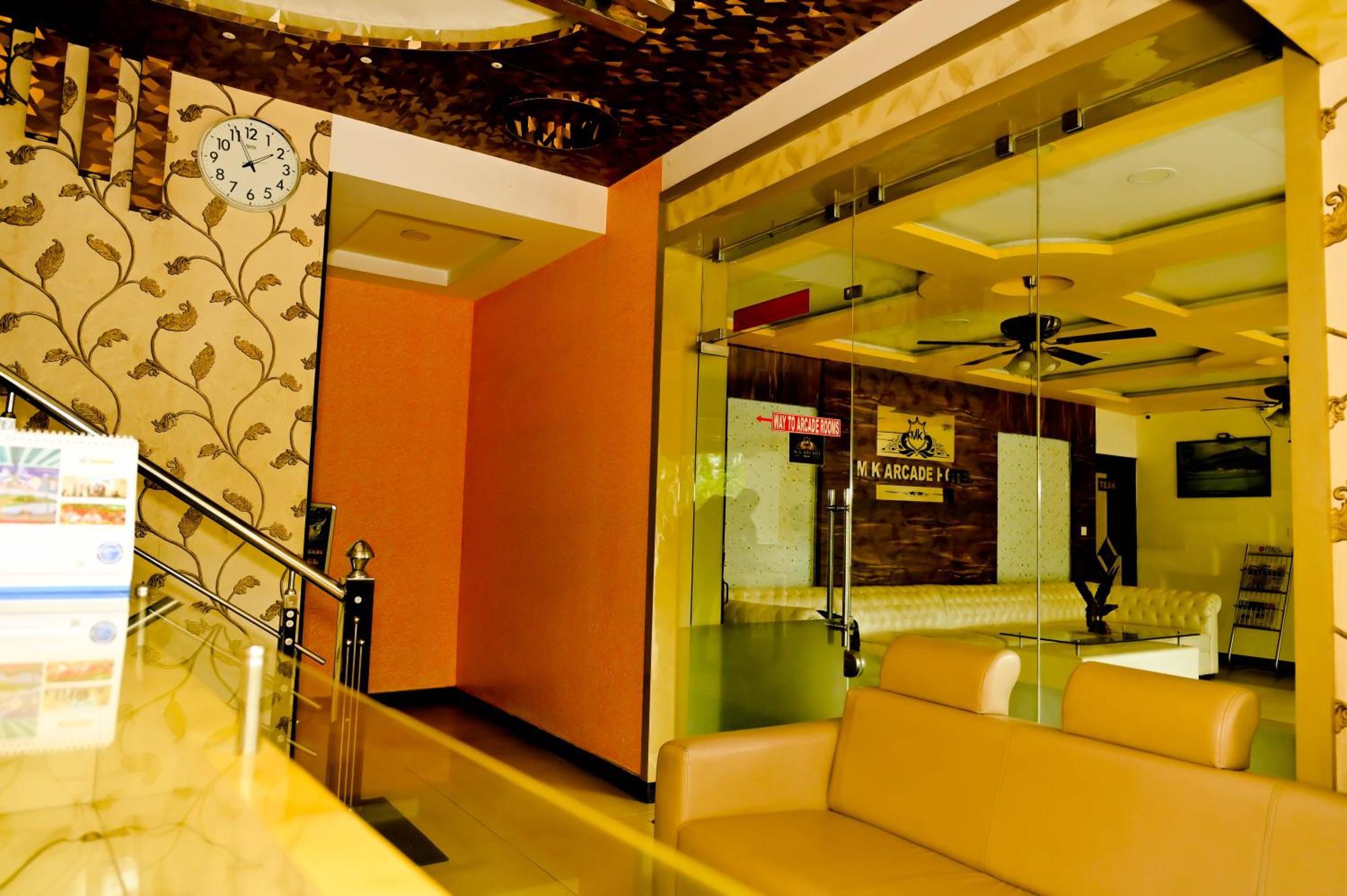 Townhouse Mk 호텔 Chikmagalūr 외부 사진