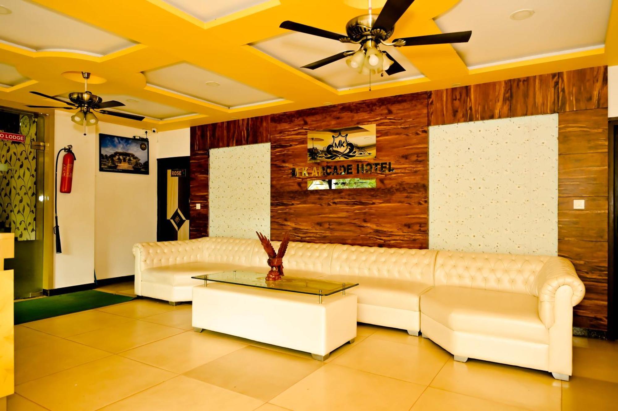 Townhouse Mk 호텔 Chikmagalūr 외부 사진