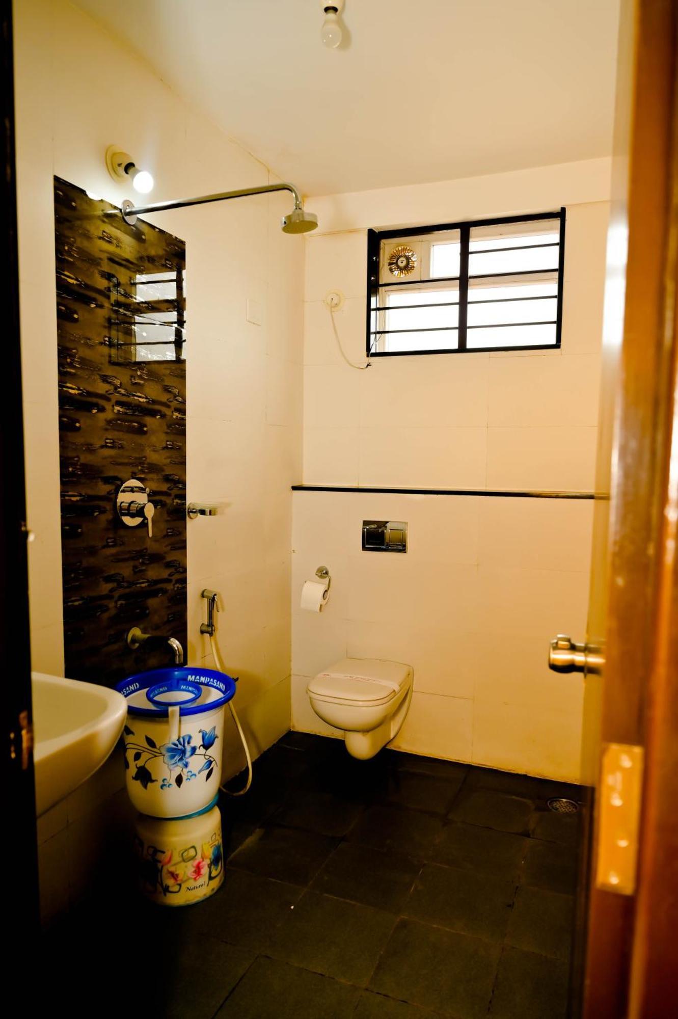 Townhouse Mk 호텔 Chikmagalūr 외부 사진