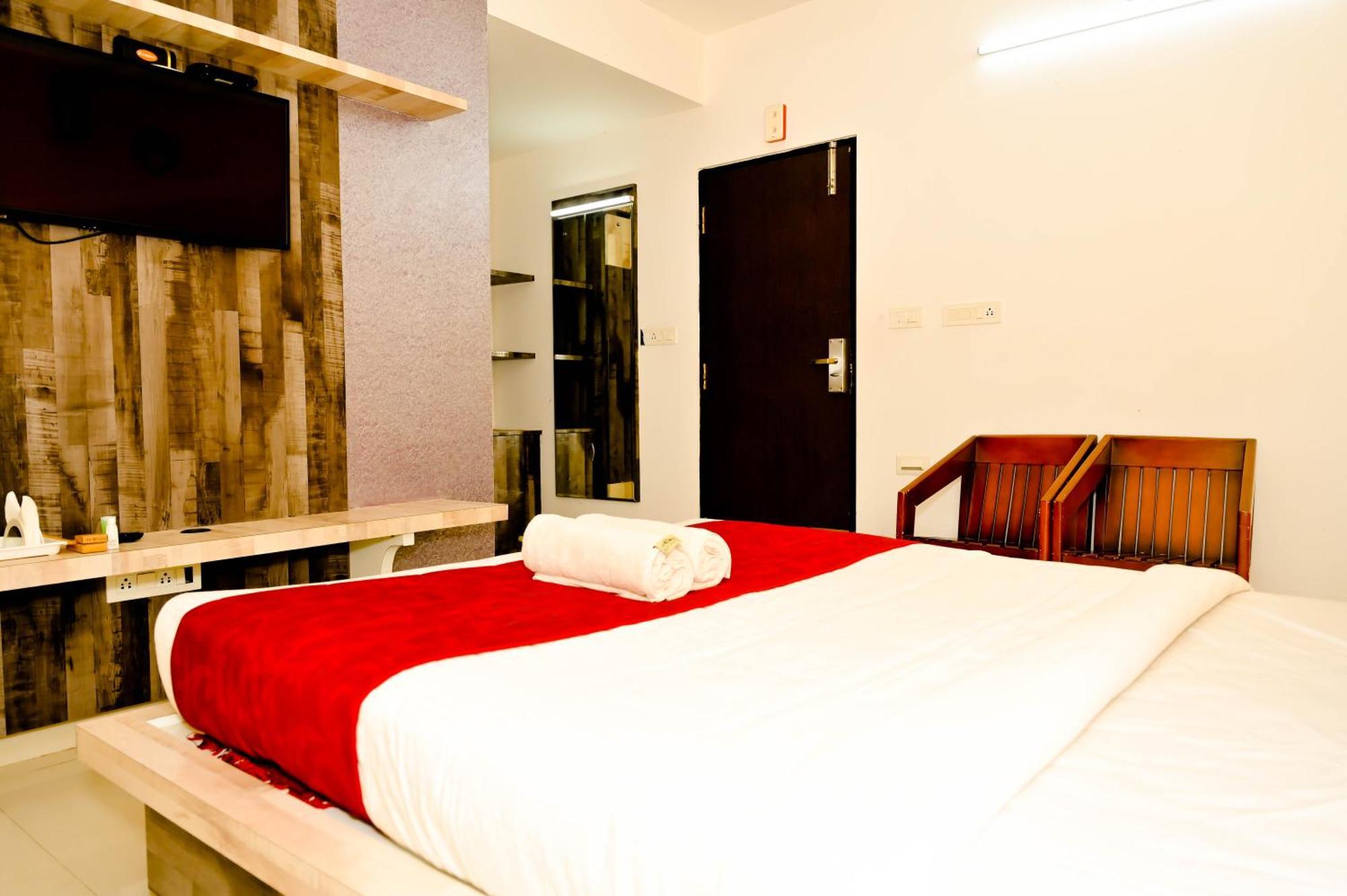 Townhouse Mk 호텔 Chikmagalūr 외부 사진