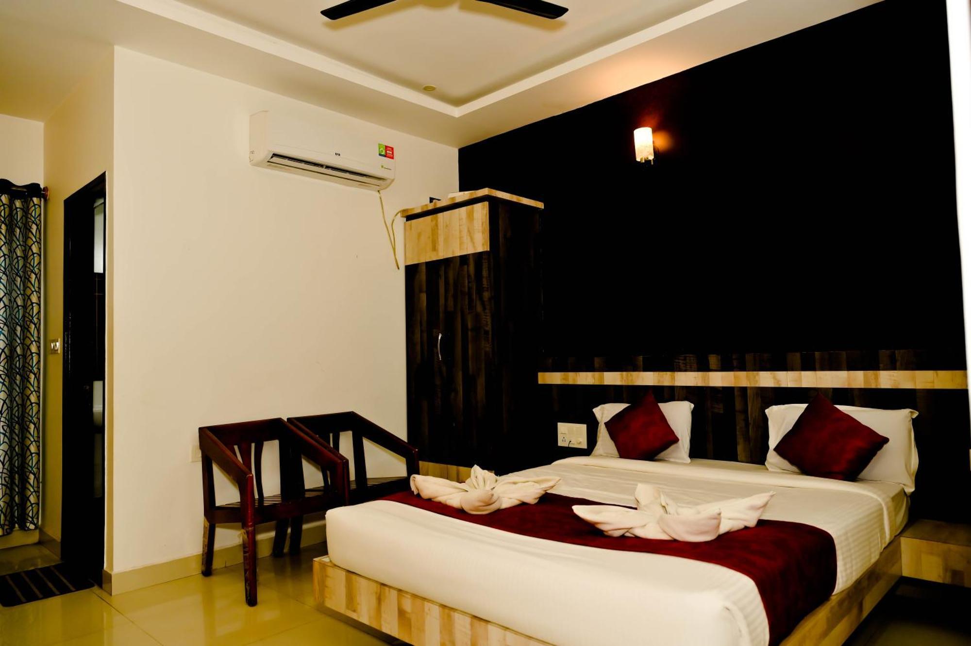 Townhouse Mk 호텔 Chikmagalūr 외부 사진